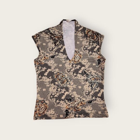 Vintage Y2k XOXO black floral print v-neck cap sleeve slightly croppws baby tee - Picture 1 of 4